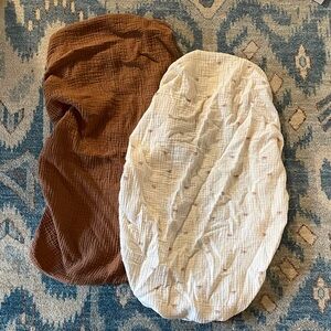 Pair of double gauze changing pad covers